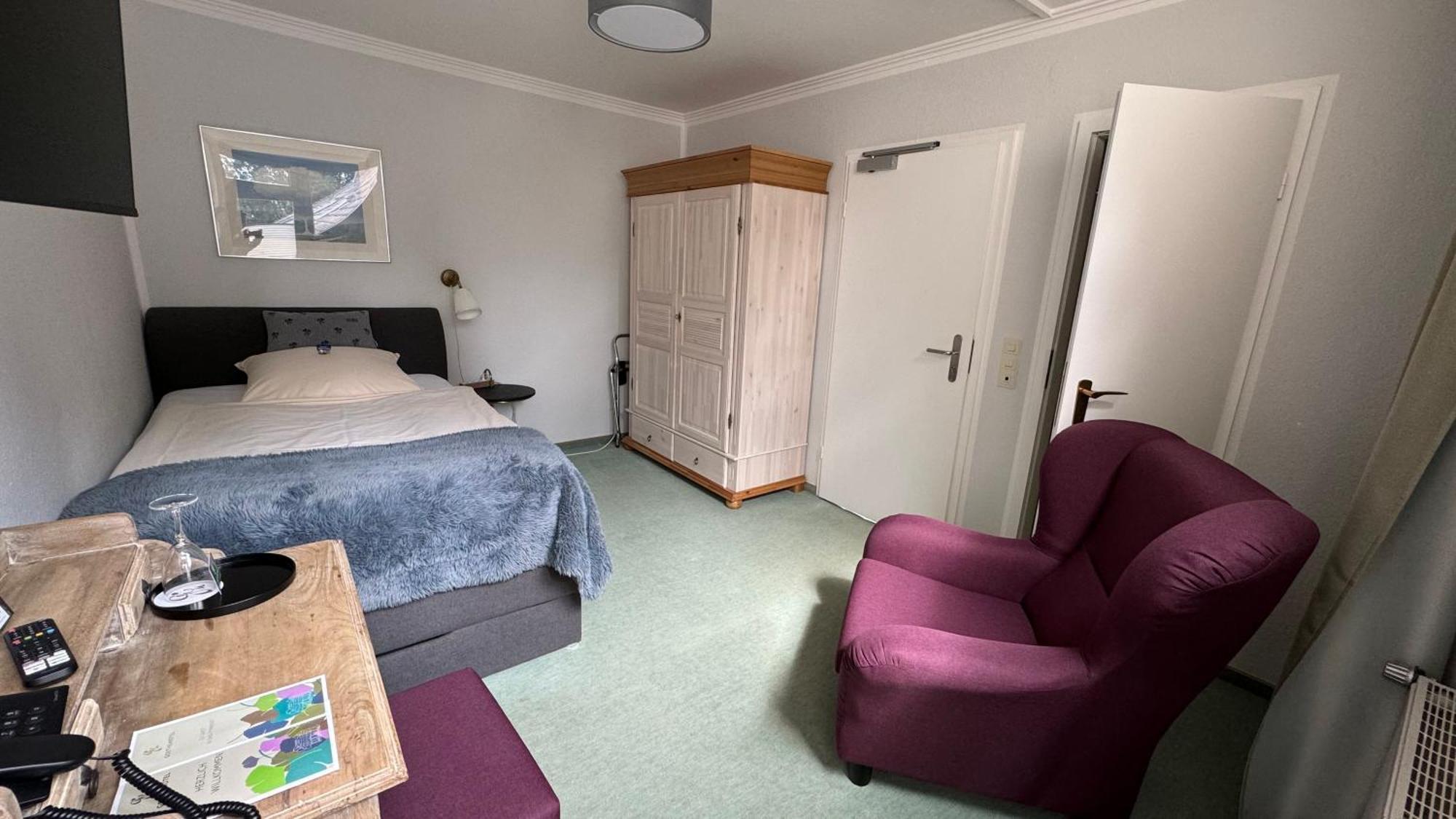 Goethe Hotel Bad Pyrmont Pokoj fotografie