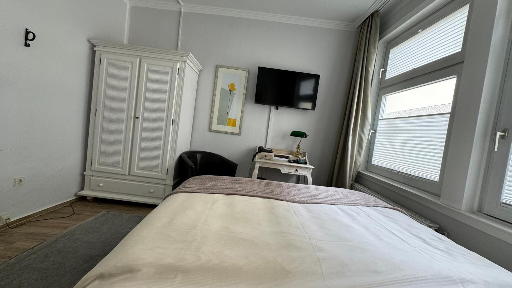 Goethe Hotel Bad Pyrmont Pokoj fotografie