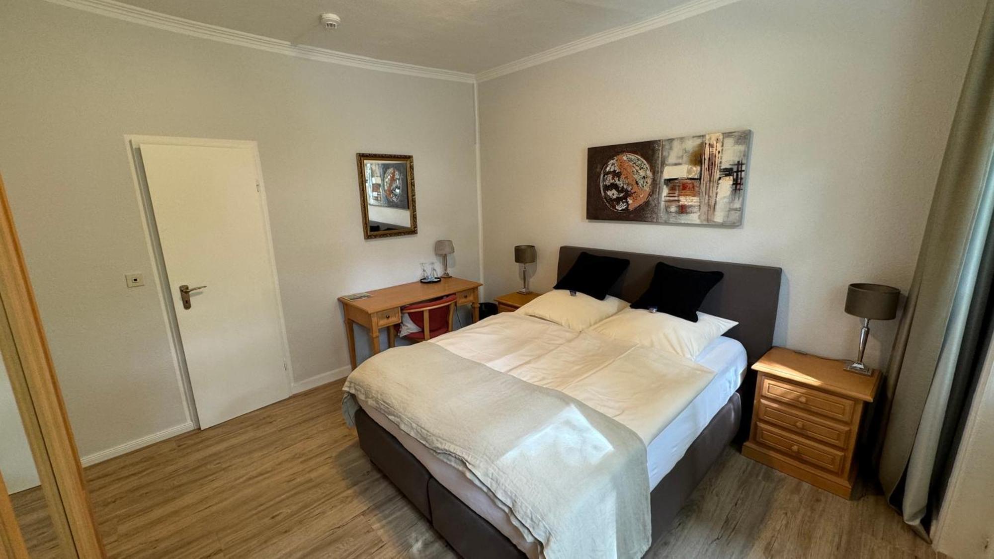 Goethe Hotel Bad Pyrmont Pokoj fotografie
