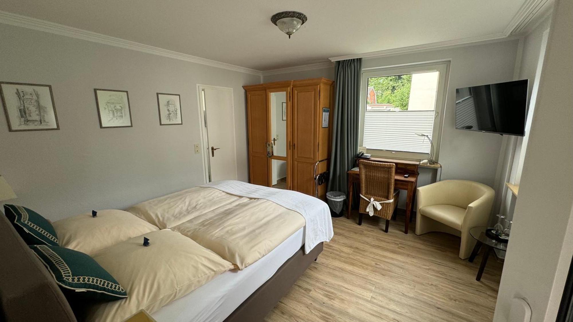 Goethe Hotel Bad Pyrmont Pokoj fotografie