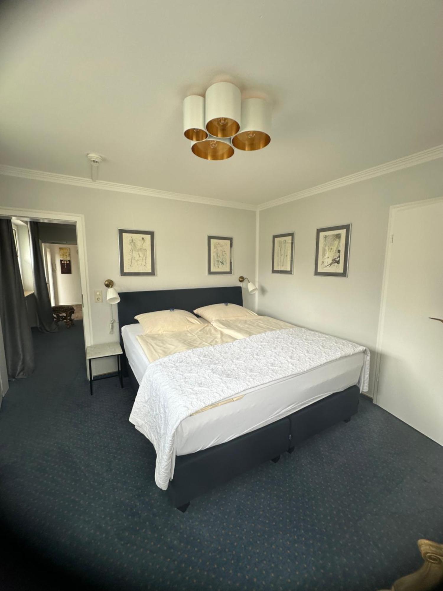 Goethe Hotel Bad Pyrmont Pokoj fotografie